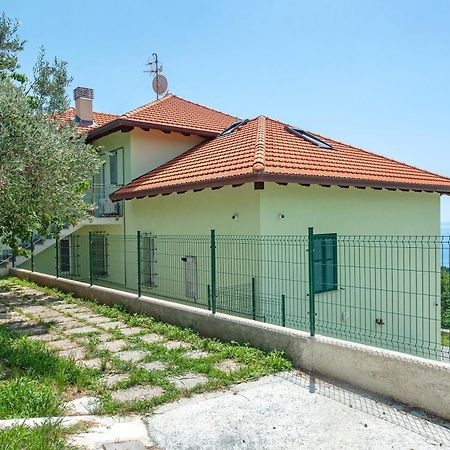 Chiara Du Ciapin - Osservatorio Cogoleto Exterior photo